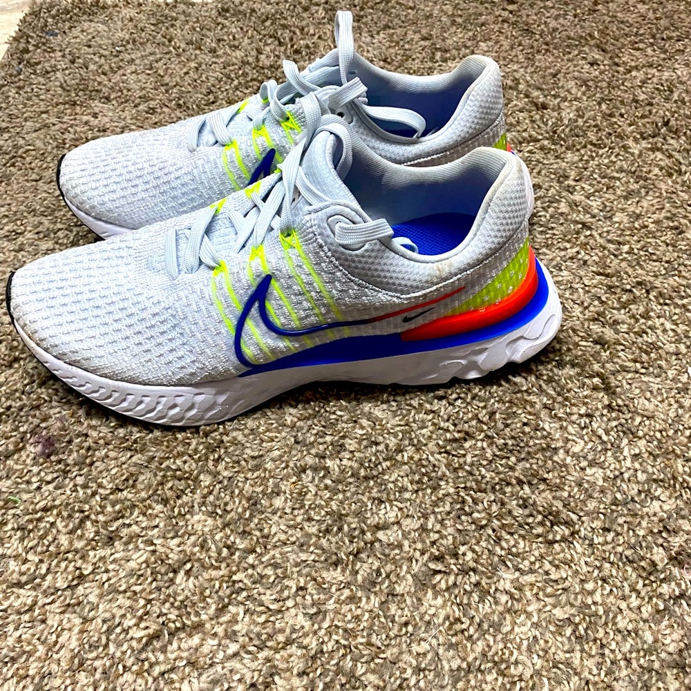Nike react infinity fly knit running shoes